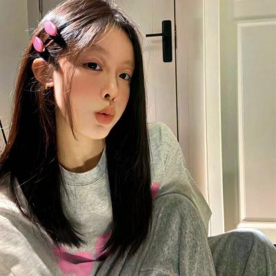 左轮百合