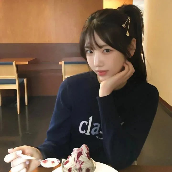 一觉醒来我嫁给了反派大佬